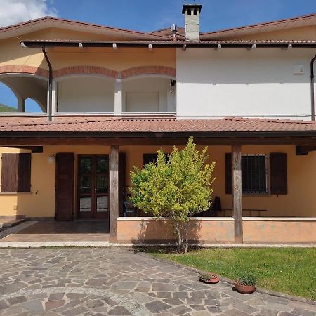 Il Golfarone Bed & Breakfast Villa Minozzo Exterior photo